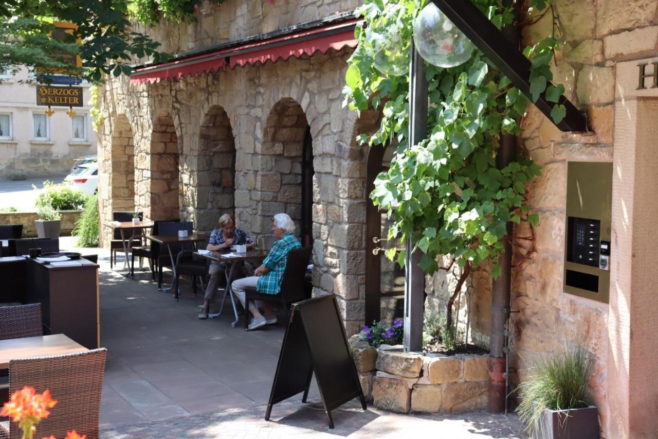Herzogskelter Restaurant Hotel Güglingen エクステリア 写真