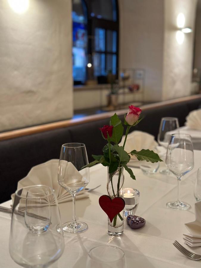Herzogskelter Restaurant Hotel Güglingen エクステリア 写真