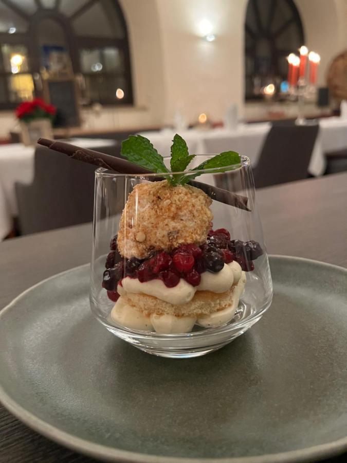 Herzogskelter Restaurant Hotel Güglingen エクステリア 写真