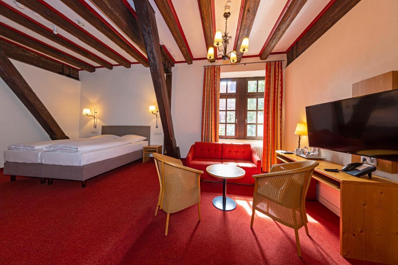 Herzogskelter Restaurant Hotel Güglingen エクステリア 写真