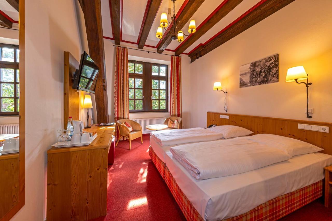 Herzogskelter Restaurant Hotel Güglingen エクステリア 写真